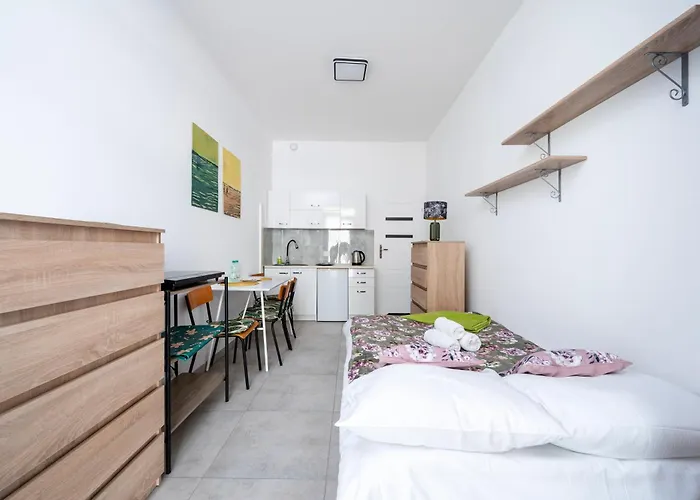 Urban Serenity #11 By Bookinghost